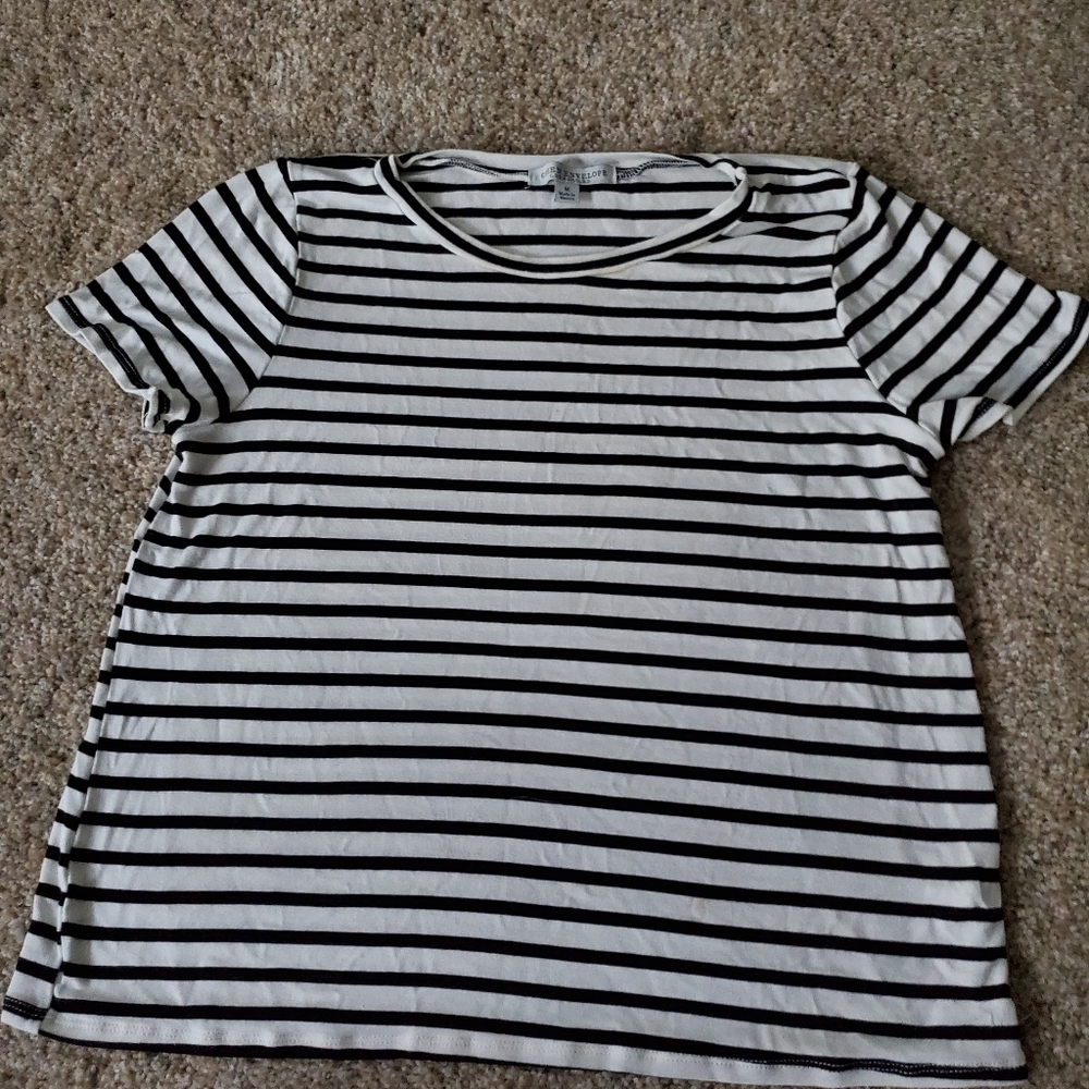 Black and white striped T, M
